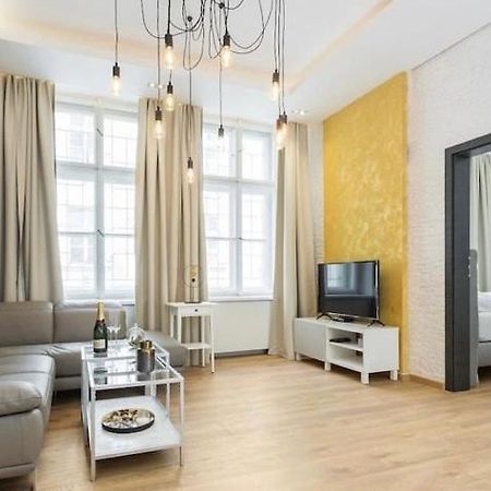 Luxury Apartment On Wenceslas Square 布拉格 外观 照片